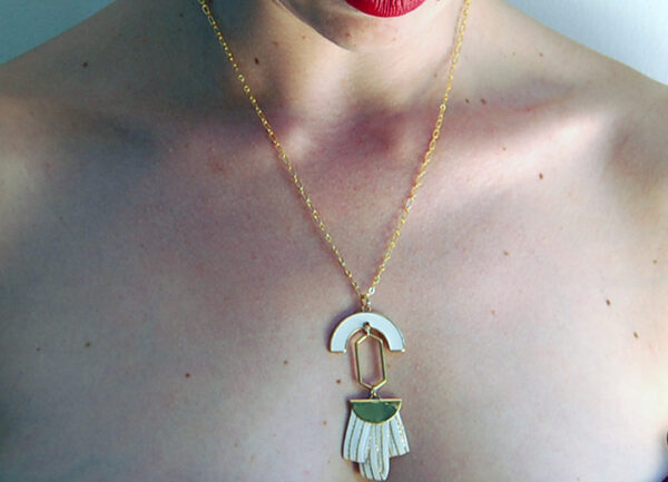 Collier sautoir Ioan soie ivoire or bijou mariage L'Orangerie